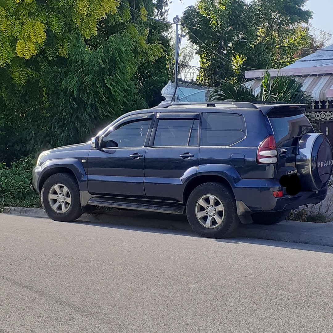 jeepetas y camionetas - Toyota Land Cruiser Prado 2005