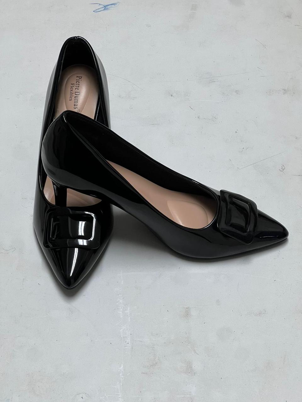 zapatos para mujer - Elegantes zapatos Pierre Dumas negros en charol