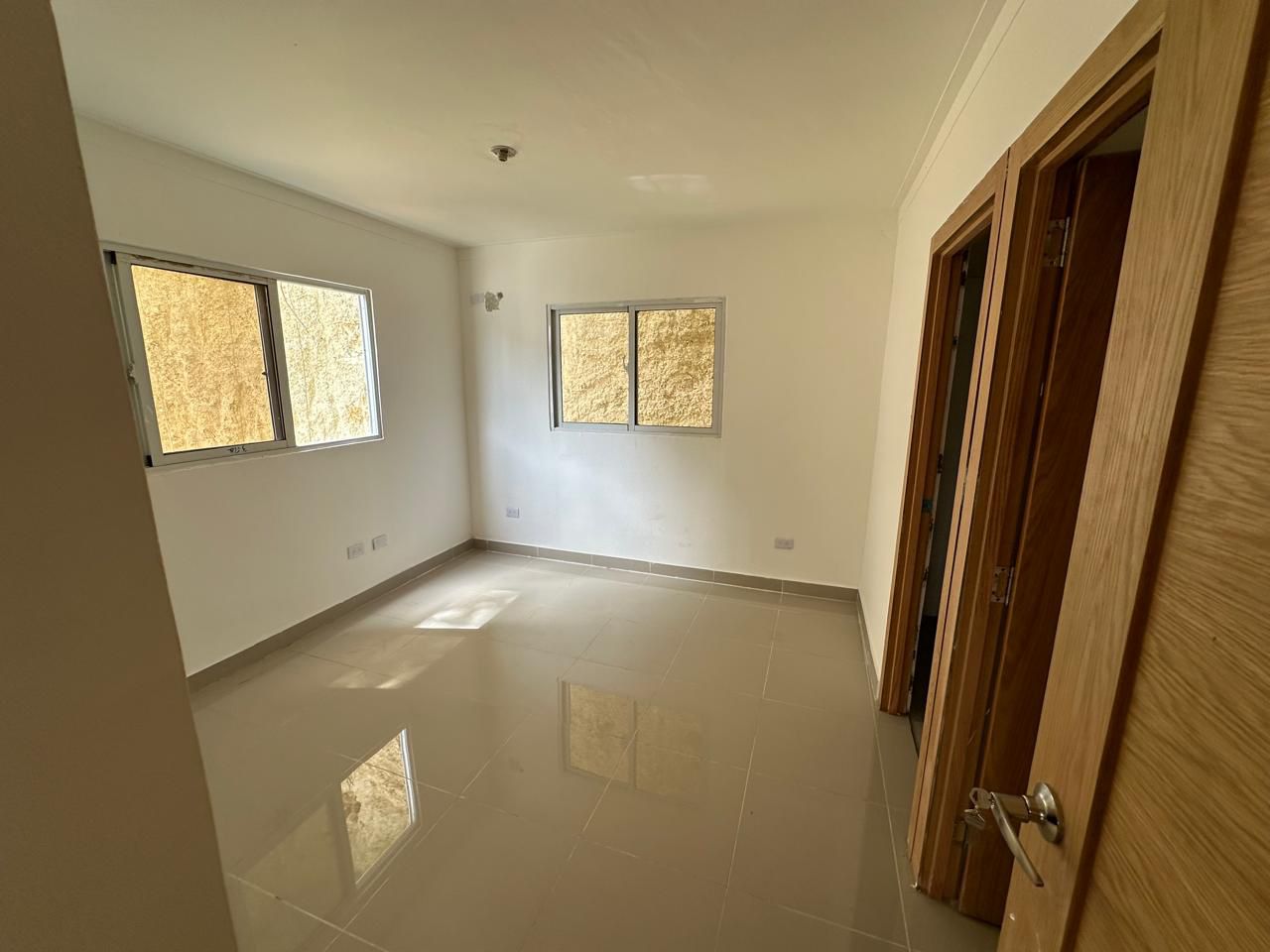 apartamentos - Apartamento Nuevo en Venta LOS PRADOS  USD 167,000