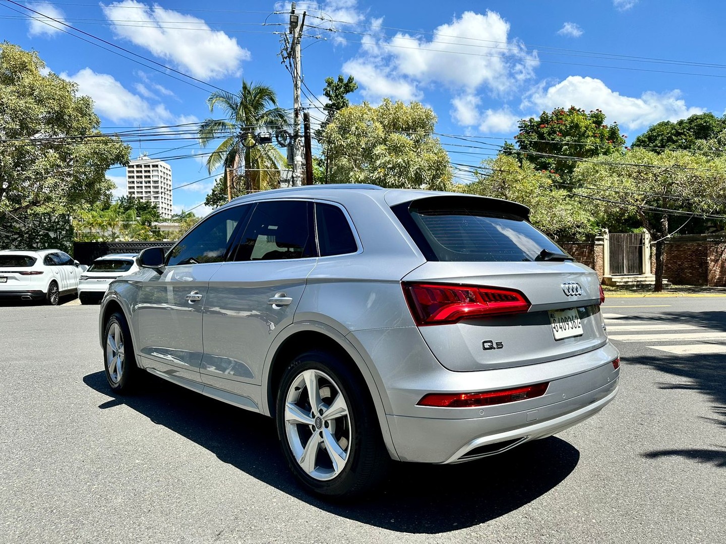 jeepetas y camionetas - Audi Q5 2018 impecable  2