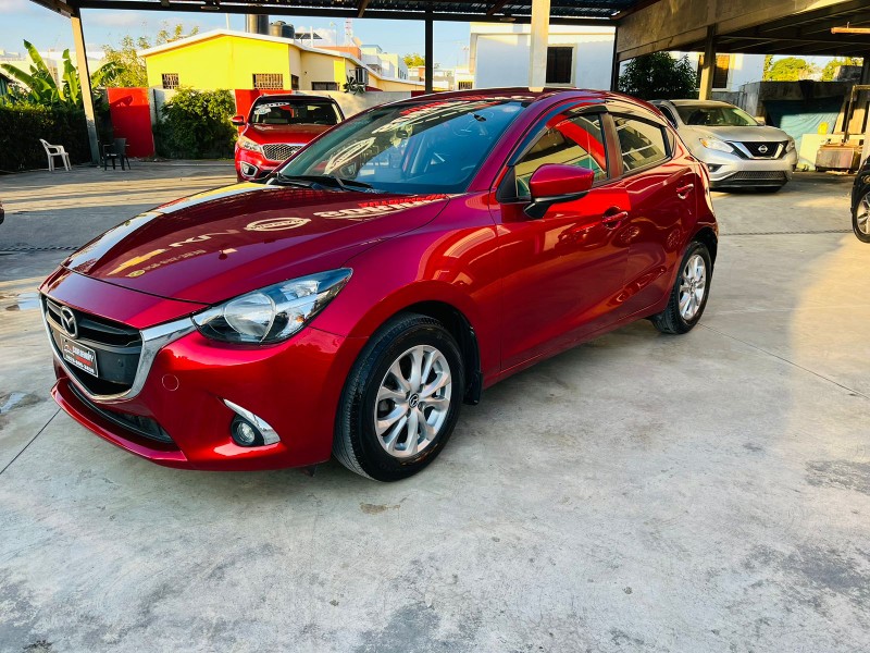 carros - Mazda Demio Sport 2018
 3