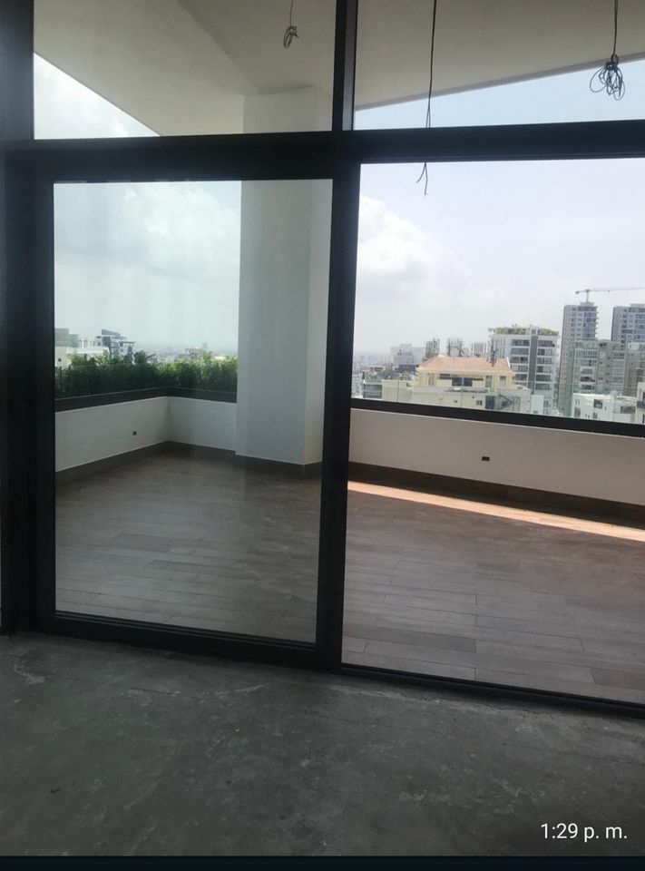 apartamentos - VENDO MAJESTUOSO APTO. ENS. PARAISO 4