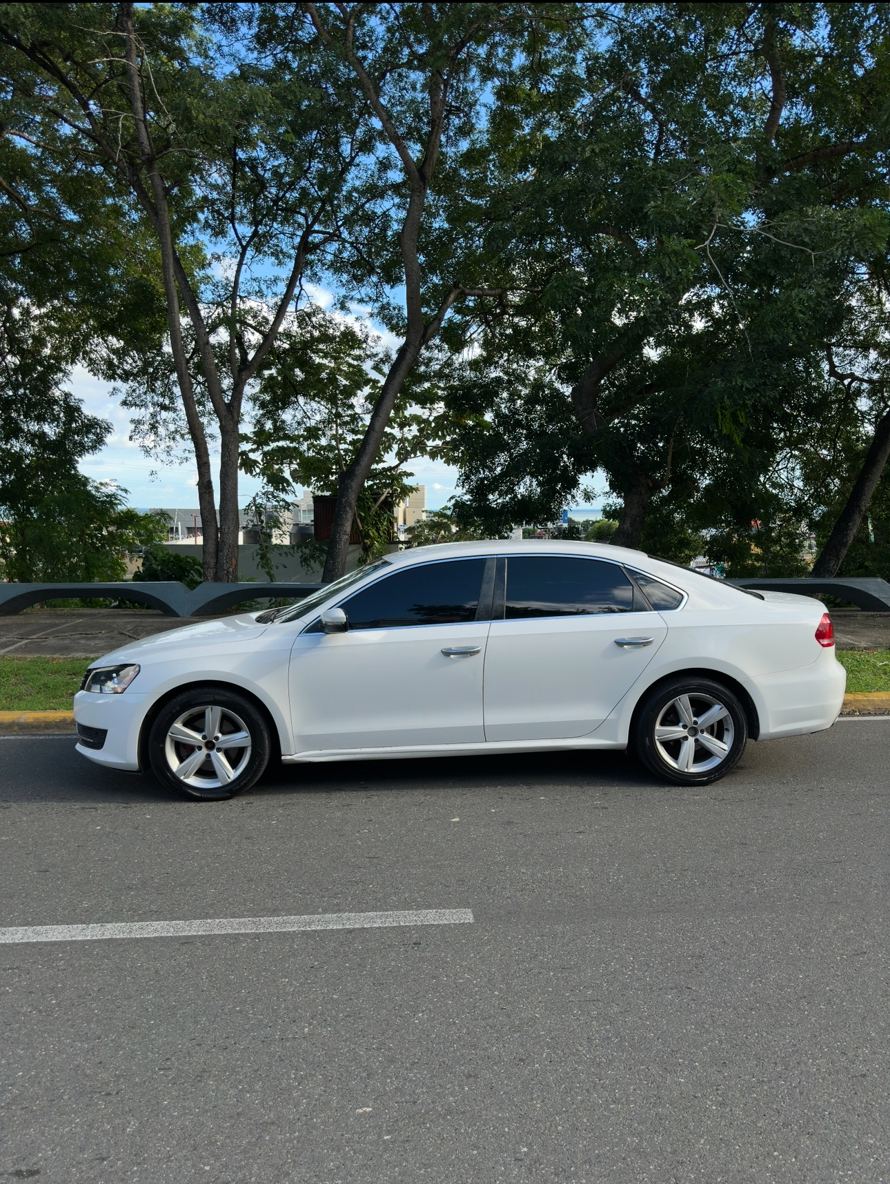 carros - Volkswagen Passat 2013 3