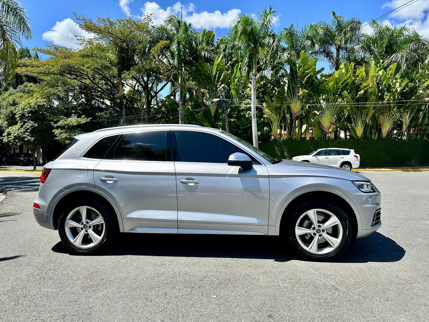 jeepetas y camionetas - Audi Q5 2018 impecable  3