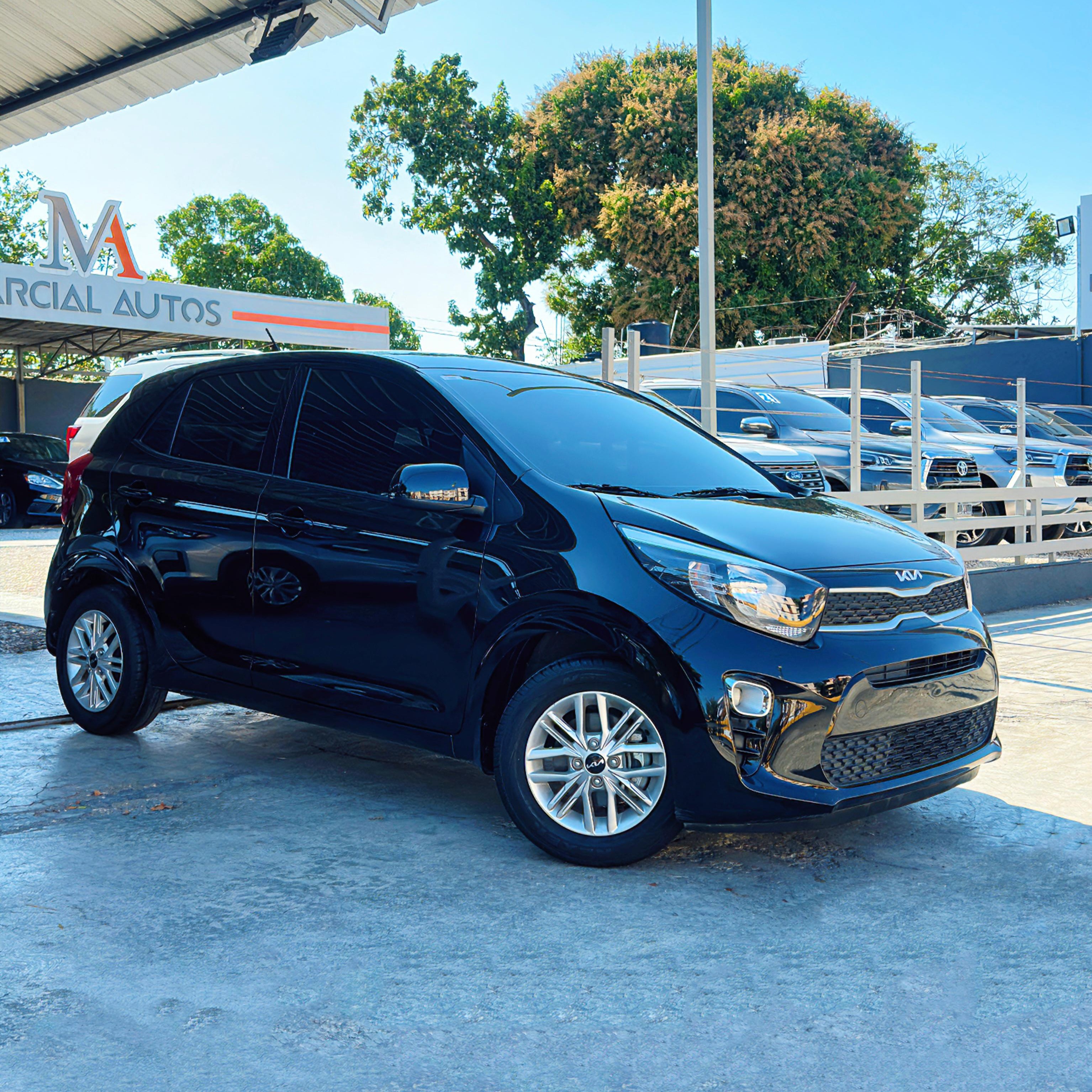 jeepetas y camionetas - Kia picanto 2023 excelentes condiciones 