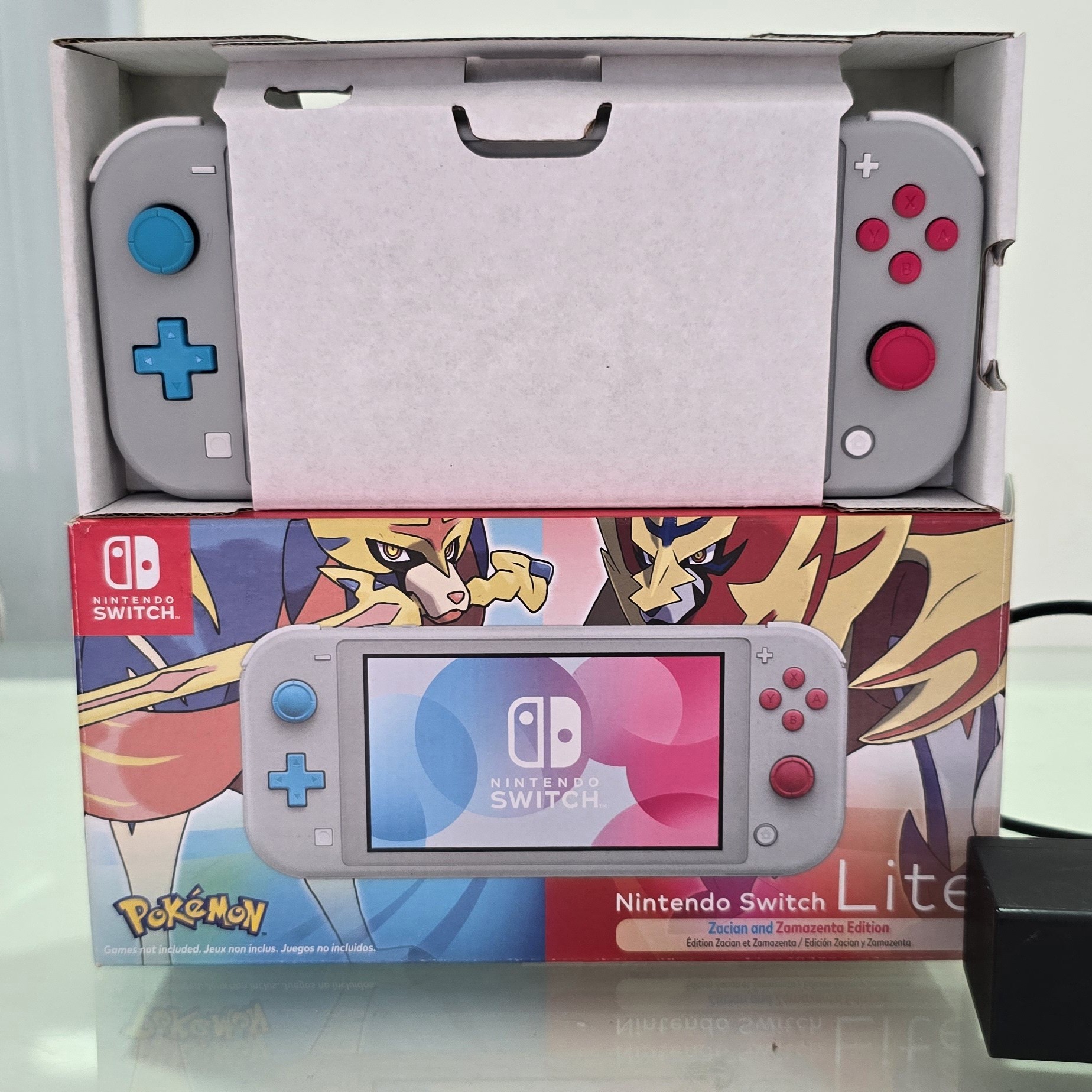 consolas y videojuegos - Nintendo Switch lite Edicion Pokemon americana New