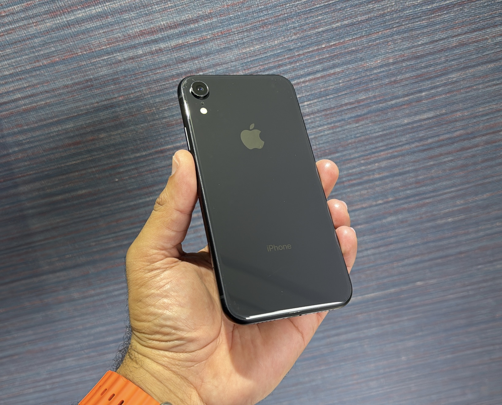 celulares y tabletas - iPhone XR 64GB Negro, Desbloqueado $ 9,900 NEG