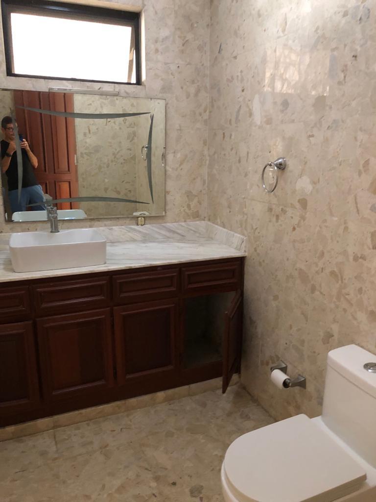 casas - CASA EN VENTA EN EL MIRADOR NORTE 18