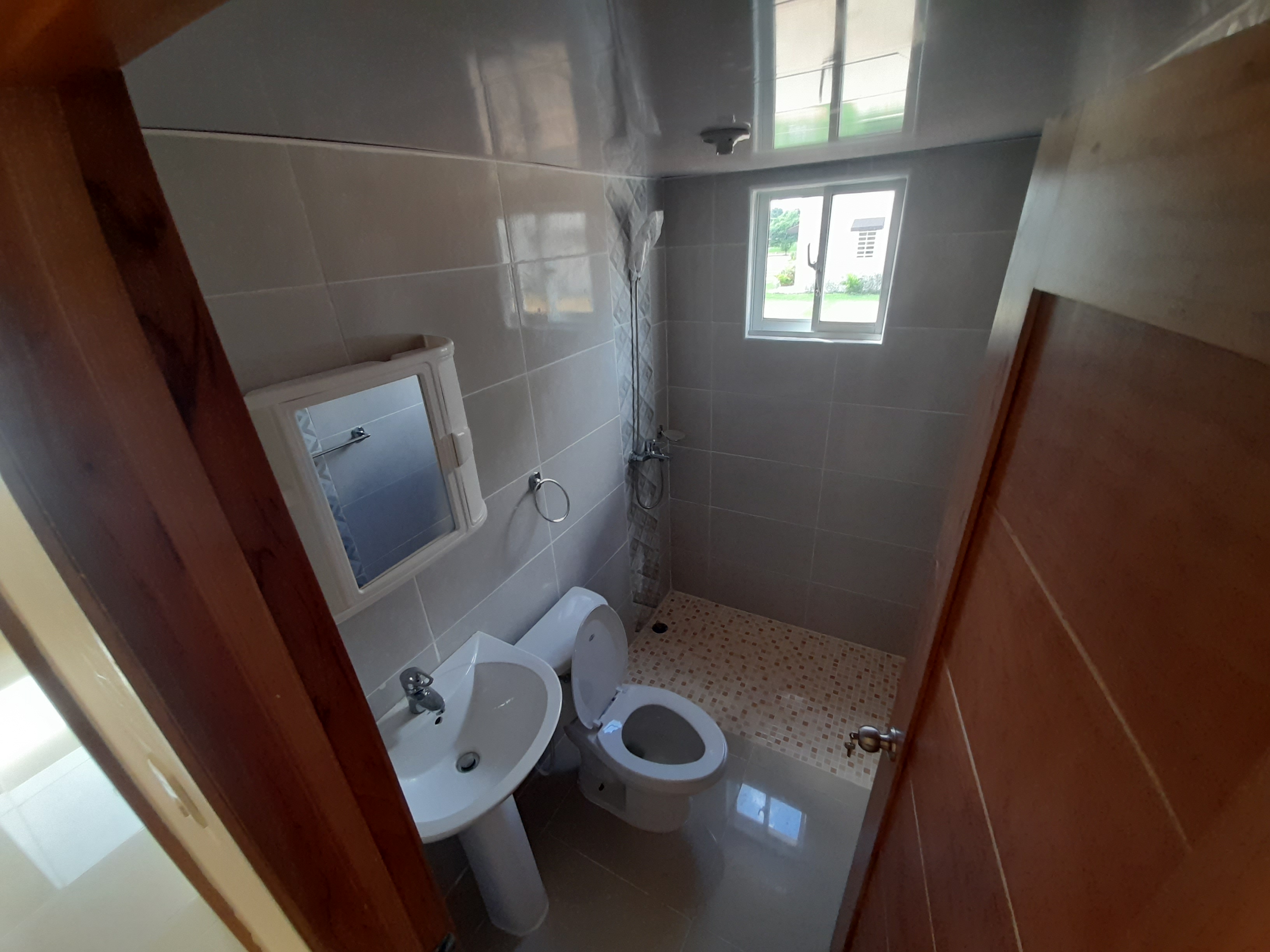 apartamentos - Alquiler Apart. Aut. San Isidro, Res. Ciudad Real Oriental. Al lado del Bravo. 8