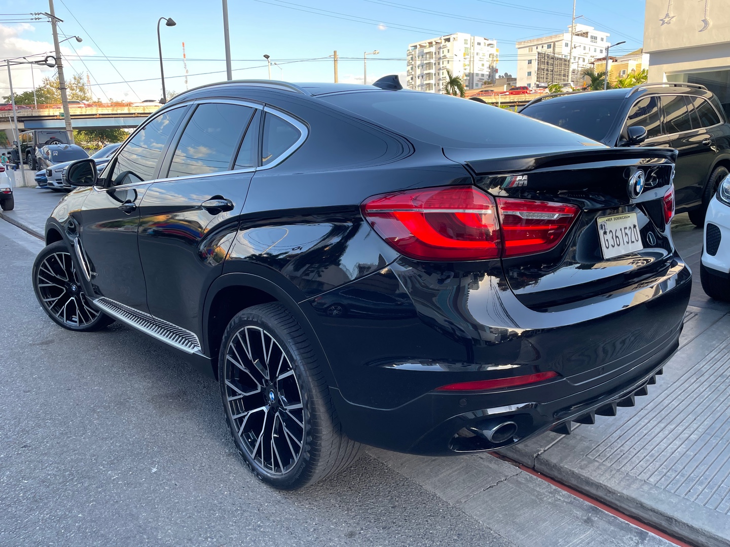 jeepetas y camionetas - BMW X6 X-drive 2015 1