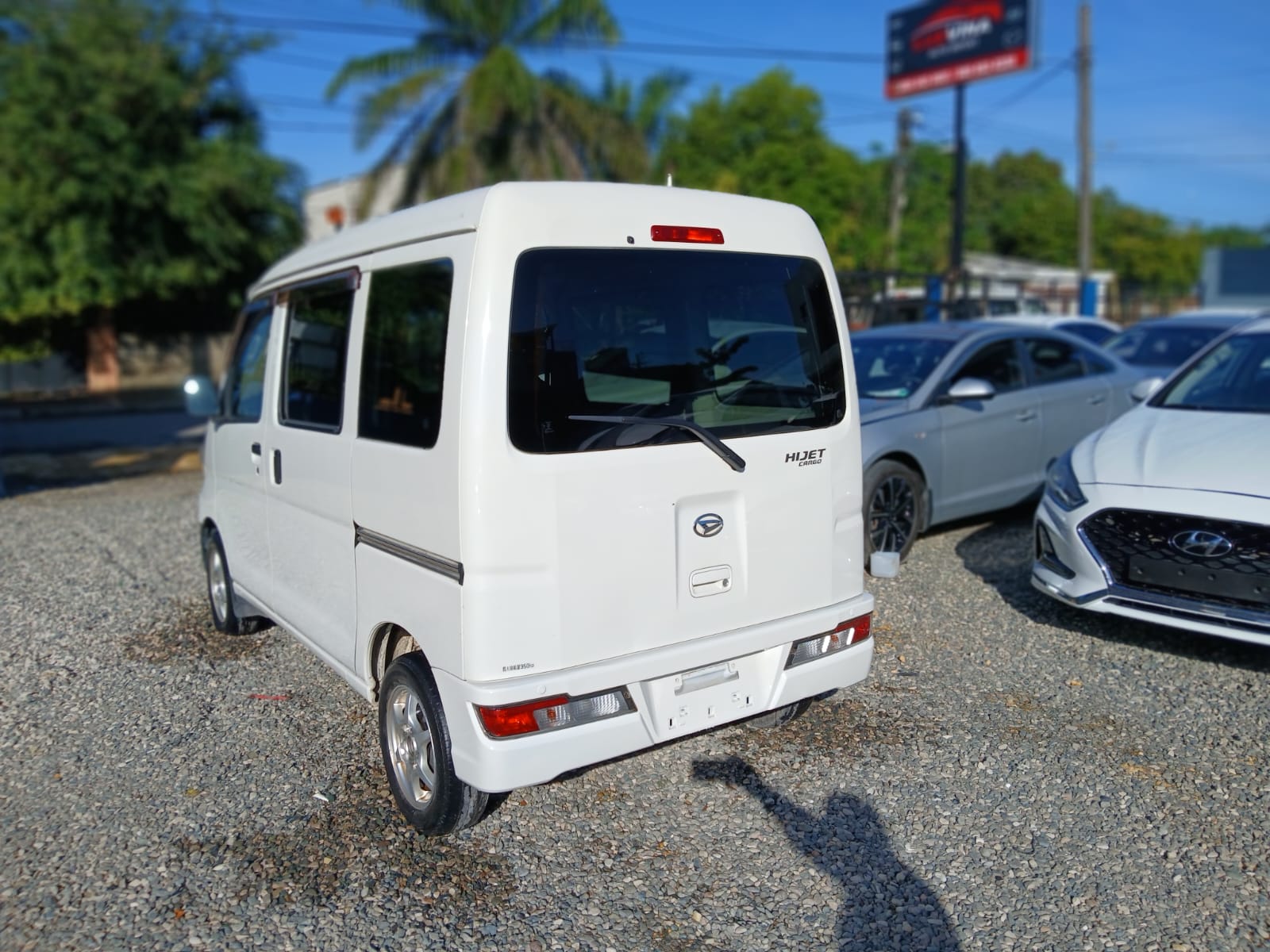 carros - VENDO DAIHATSU HIJET 2019 FINANCIAMIENTO DISPONIBL 4