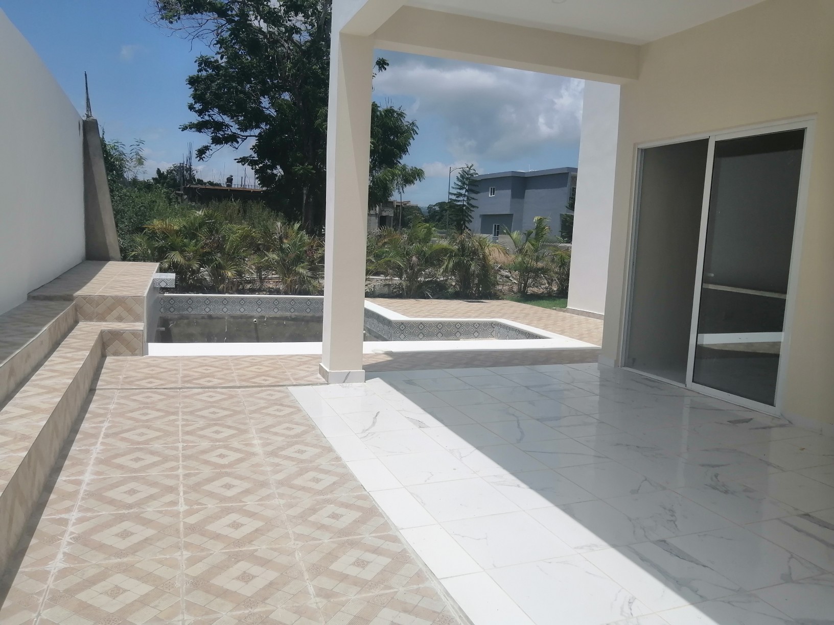 casas - Villa moderna en residencial privado próximo a playa dorada excelente ubicación 2