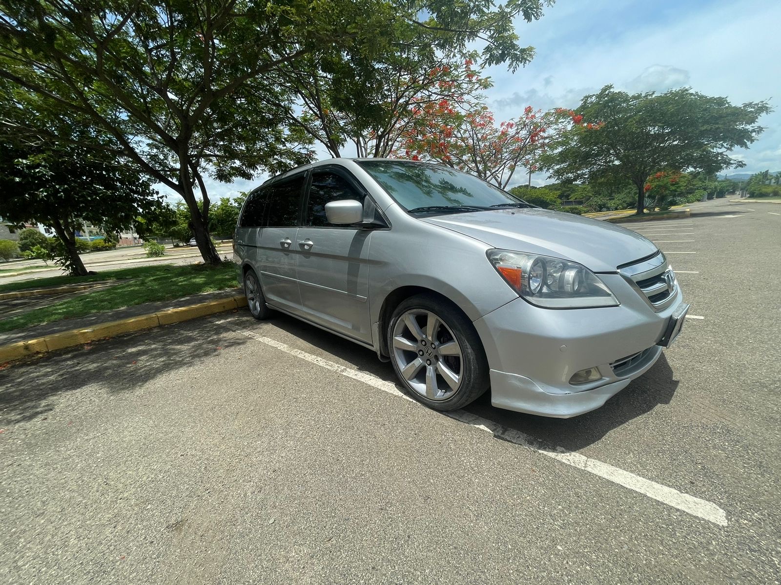 otros vehiculos - Honda Odyssey 2007, excelentes condiciones. 