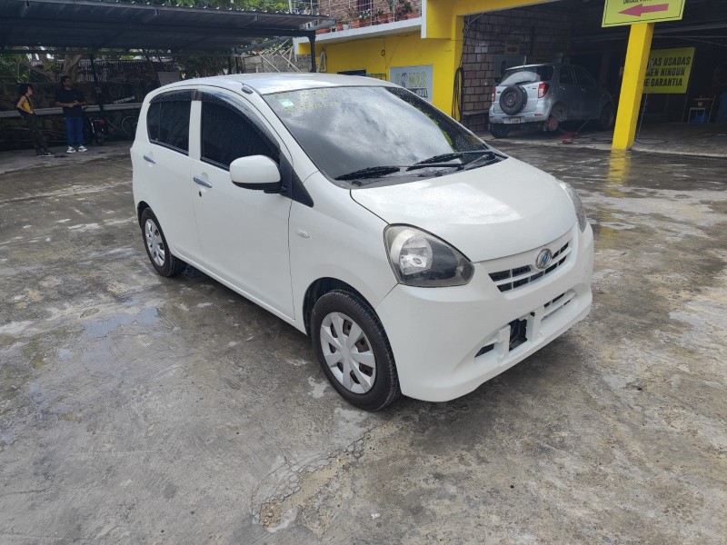 carros - Daihatsu mira 2014