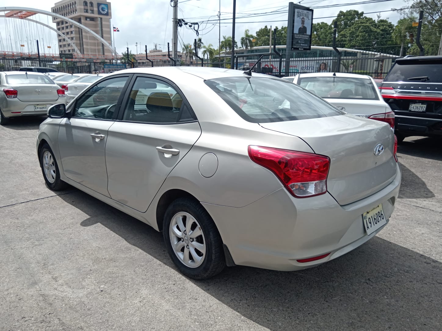 carros - Hyundai Verna 2020 1