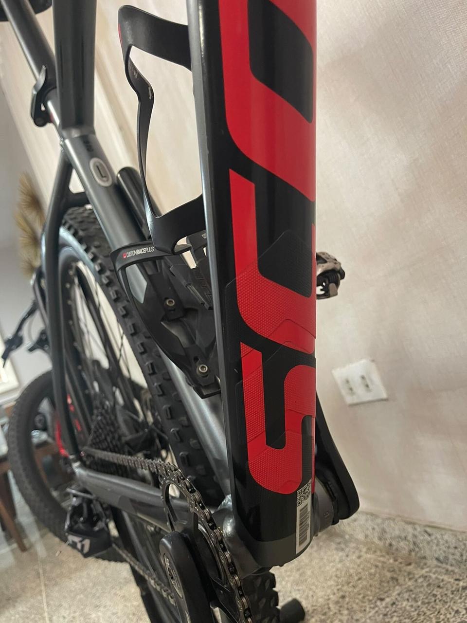 bicicletas y accesorios - Vendo bicicleta Scott Scale 970. Size L, aros 29. 1