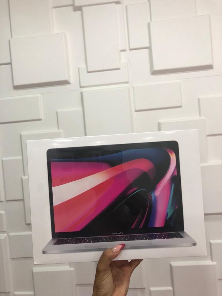 celulares y tabletas - MacBook Pro M2 2022 256gb