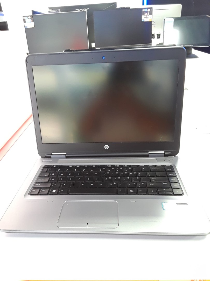 computadoras y laptops - Laptop Hp ProBook 640 G2 - i5-6th generacion. 
 0