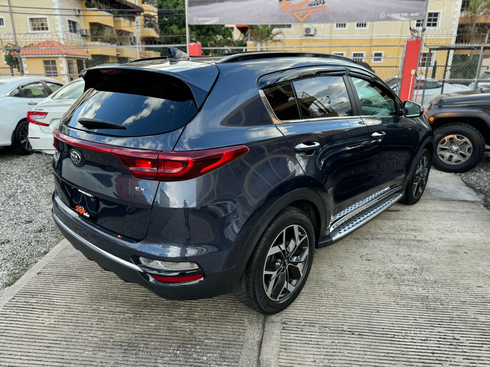 jeepetas y camionetas - Kia Sportage EX 2020 5