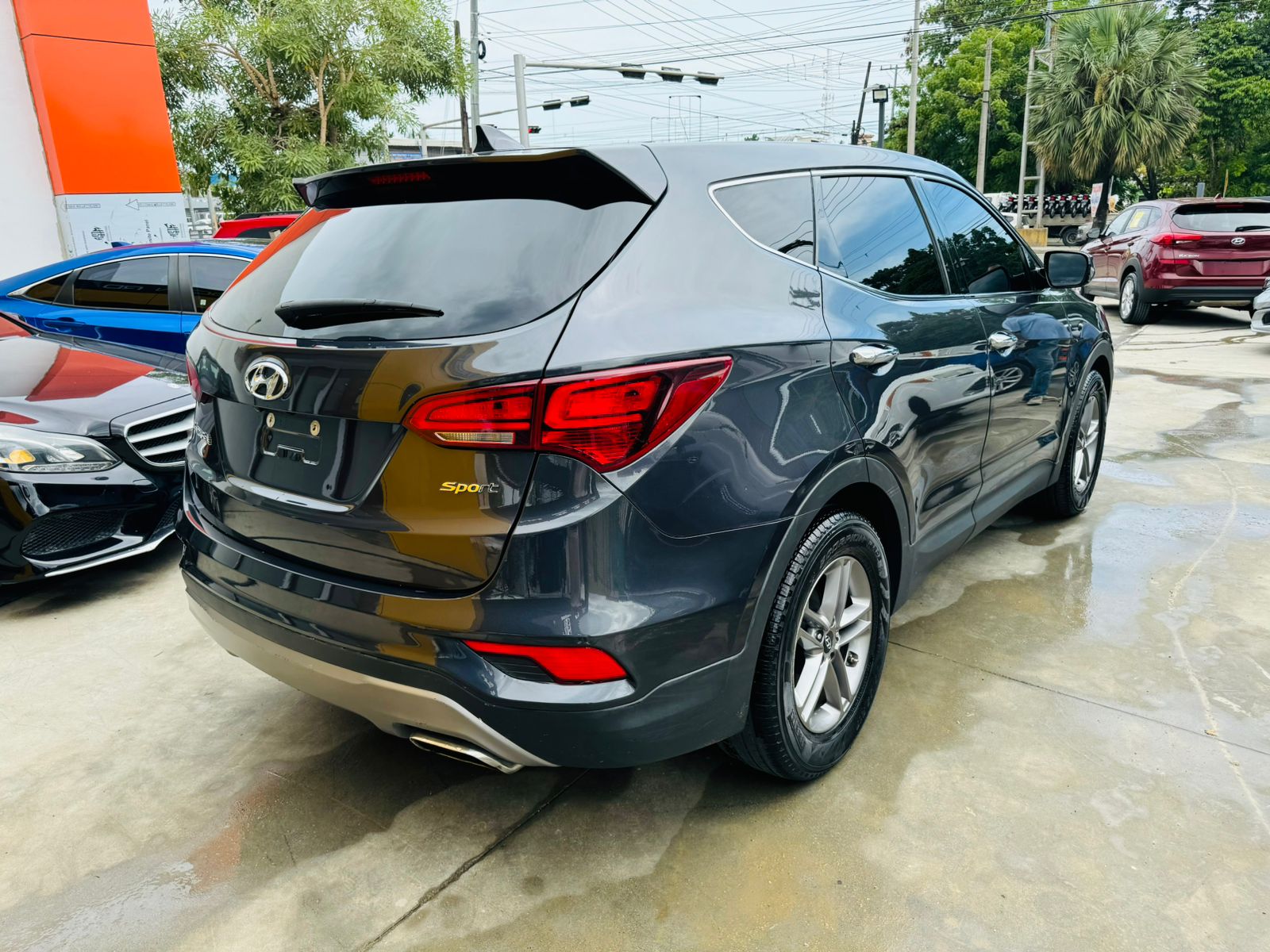 jeepetas y camionetas - Hyundai Santa Fe Sport 2017 ✅️ Clean Carfax  4