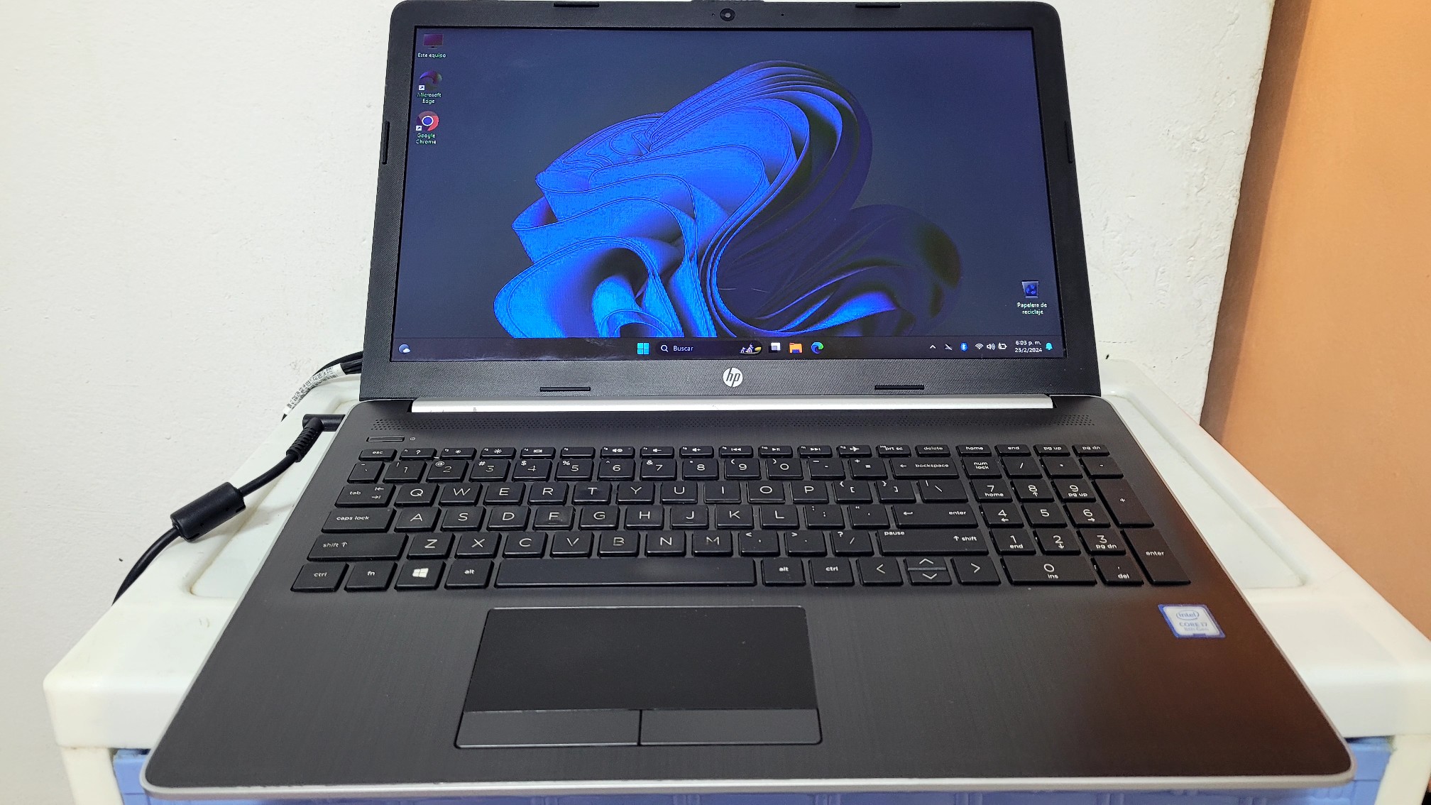 computadoras y laptops - Laptop hp 17 Pulg Core i7 1.99ghz Ram 16gb ddr4 Disco m2 1TB Solido