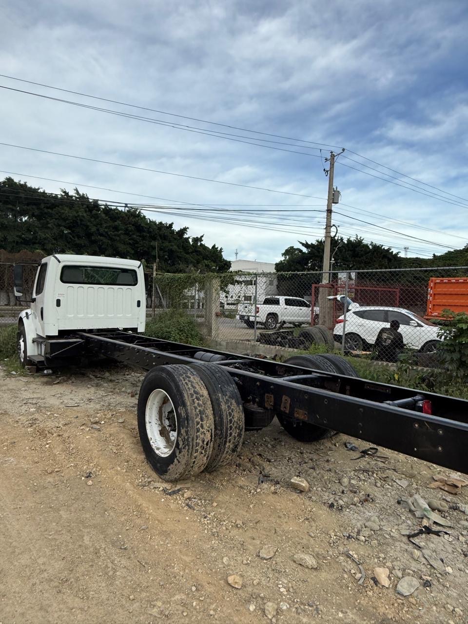 camiones y vehiculos pesados - Camión freightliner 2017  1