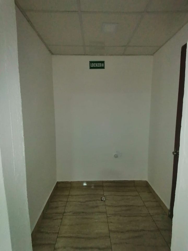 oficinas y locales comerciales - Vendo local 503 metros 8