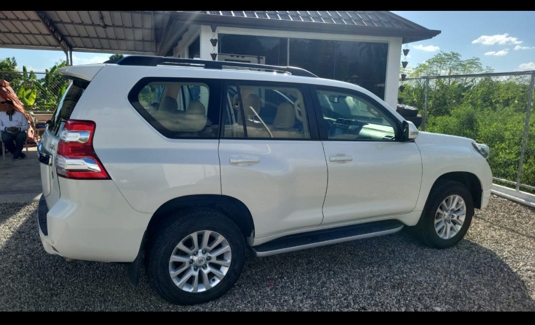 jeepetas y camionetas - Toyota land cruiser prado vxl full.
 1