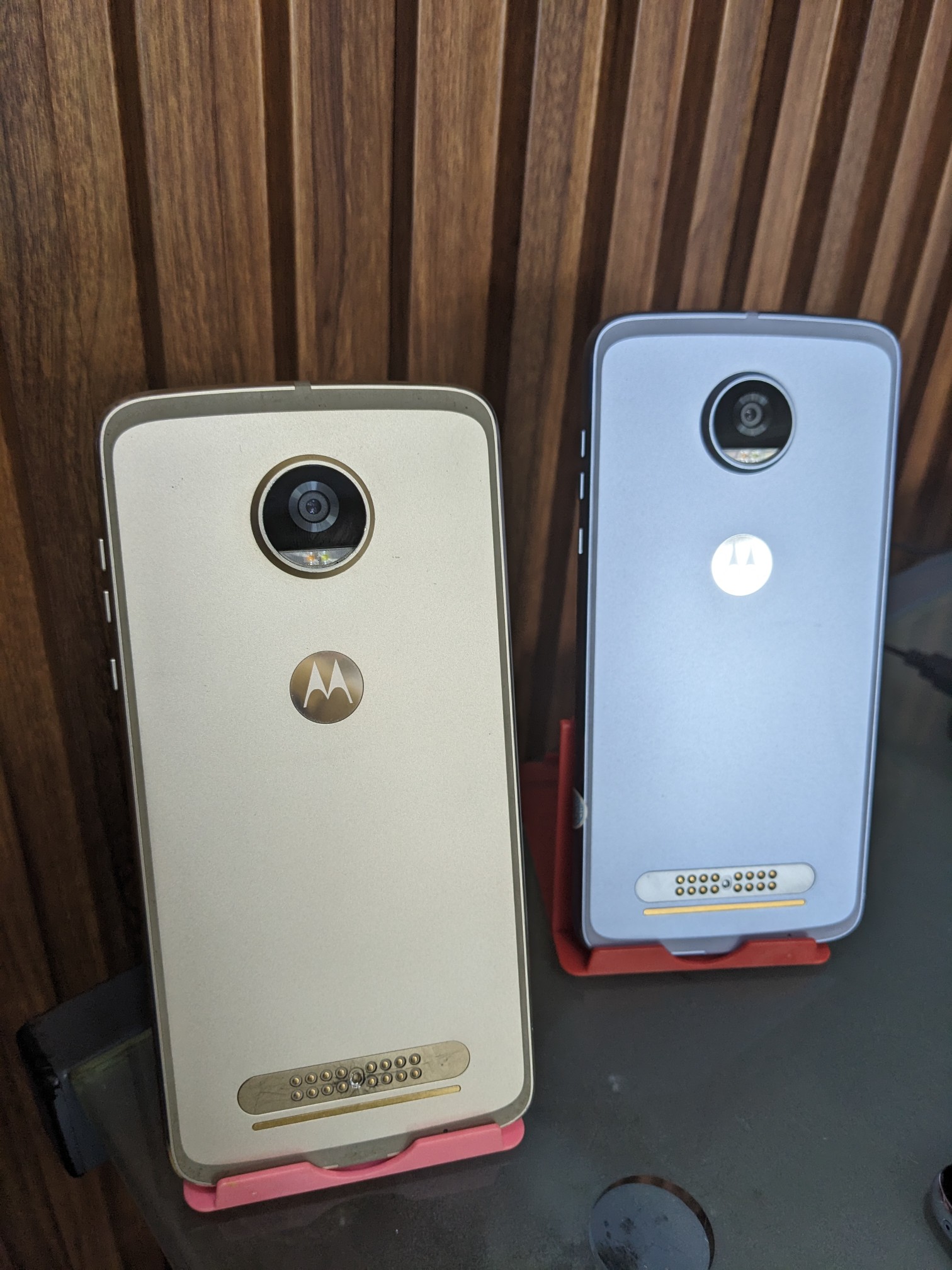 celulares y tabletas - Motorola Moto z2 play 0