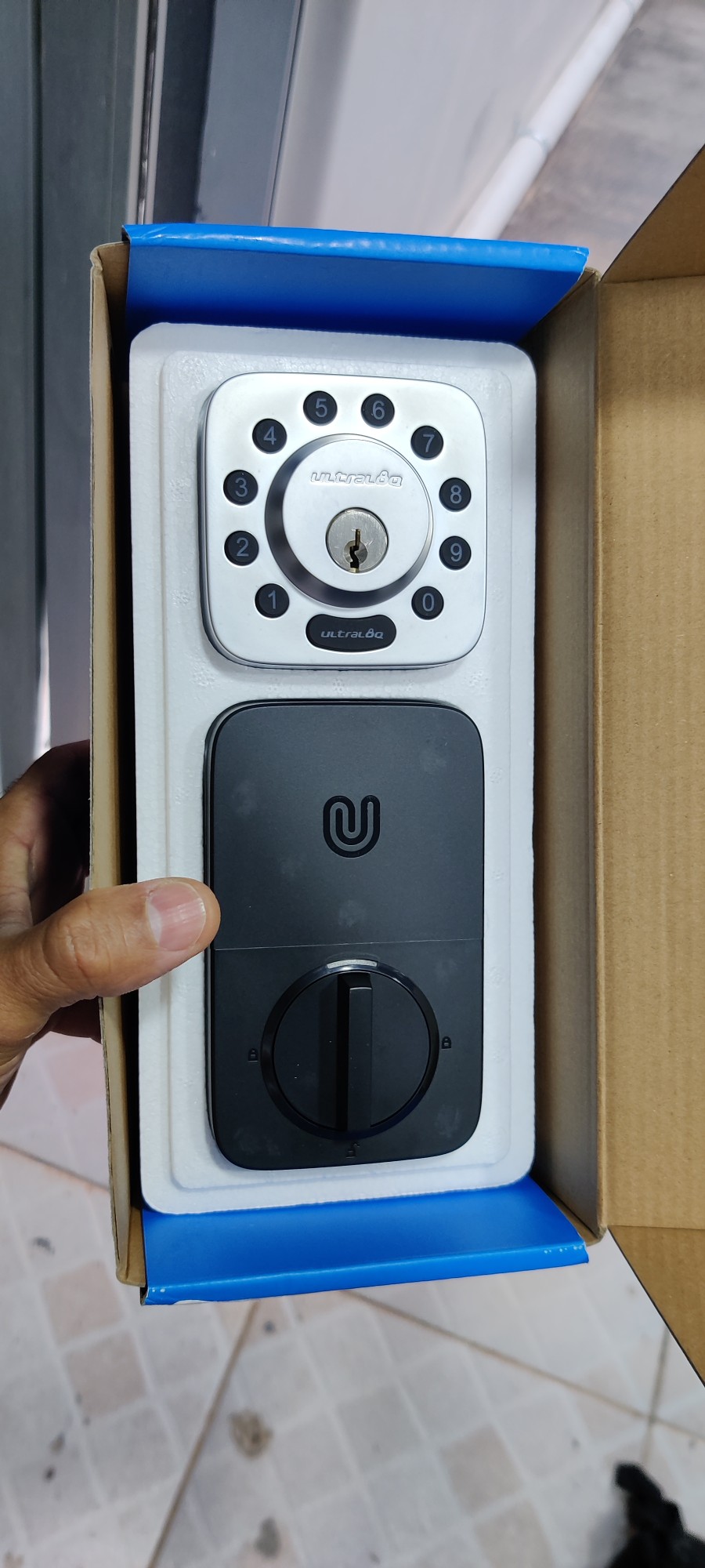 herramientas, jardines y exterior - Cerradura Digital Bluetooth+ Wifi cerrojo para puerta ideal para Airbnb  0