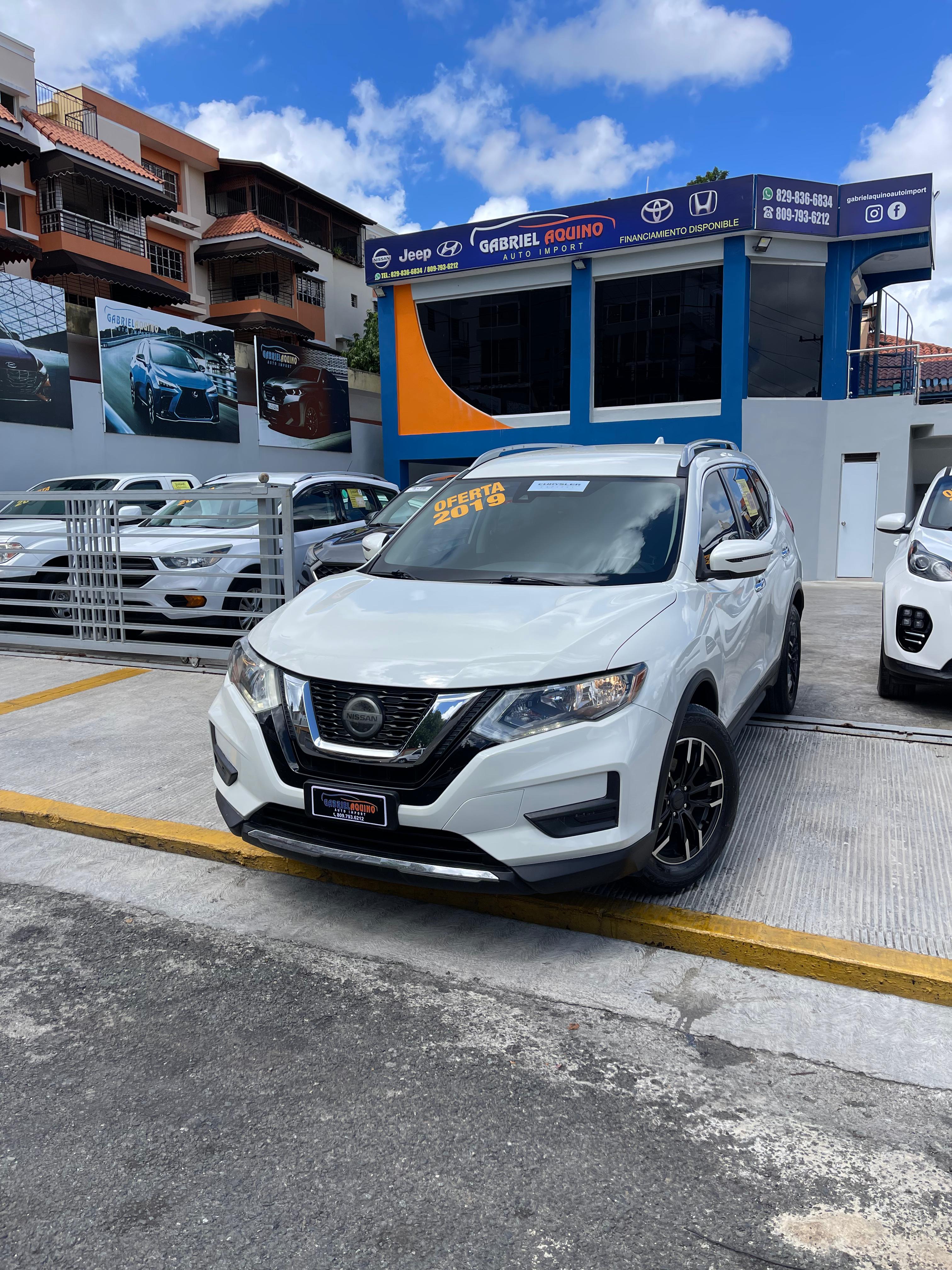 jeepetas y camionetas - nissan rogue sv