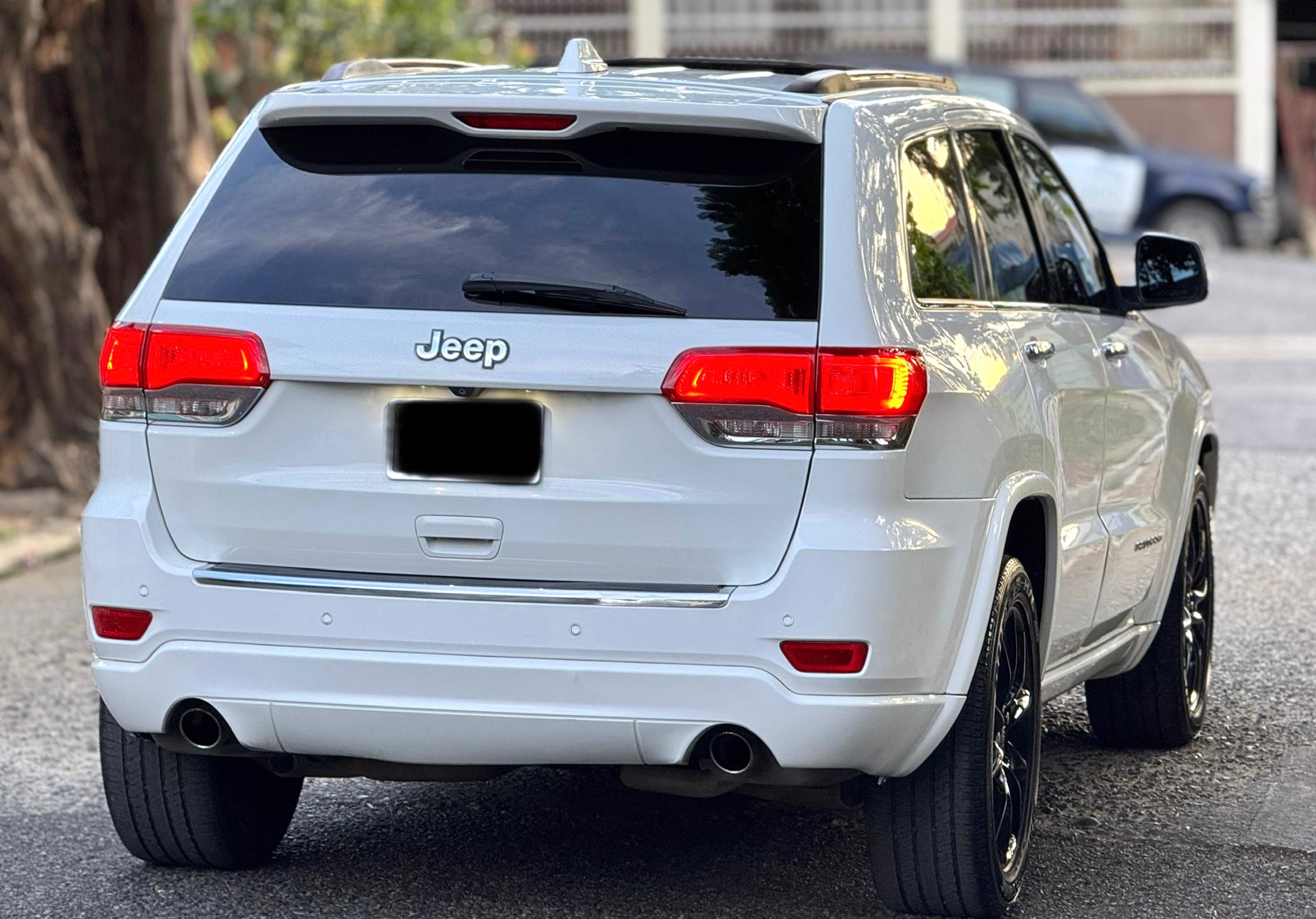 jeepetas y camionetas - Jeep Grand Cherokee Overland 2014 4x2  $995,000 1