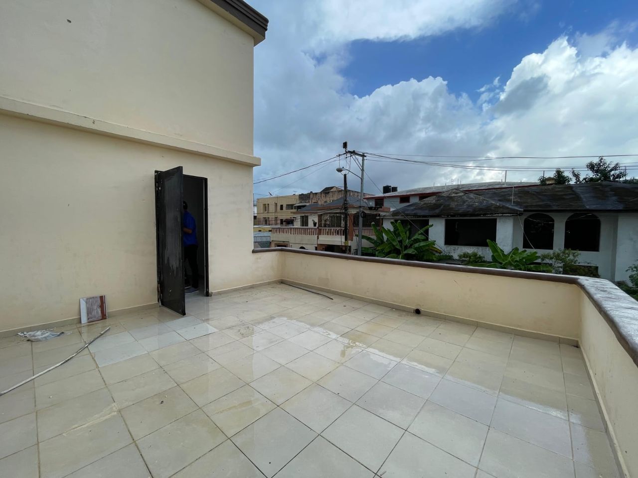 casas - CASA EN VENTA EN LOS ROSALES, STO. DGO. ESTE  5