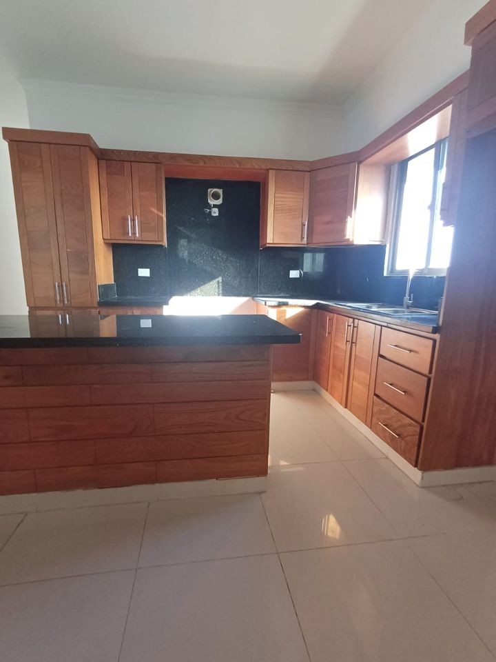 apartamentos - Vendo o alquilo amplio y cómodo apartamento en Alma Rosa I 

$333,000 US
 2