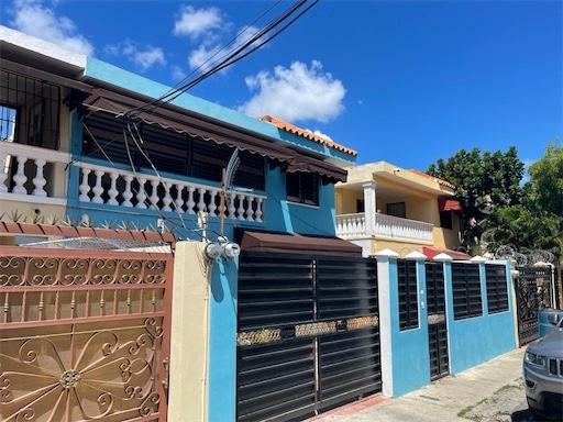 casas -  casa en la autopista de san Isidro mirador del este Santo Domingo 0