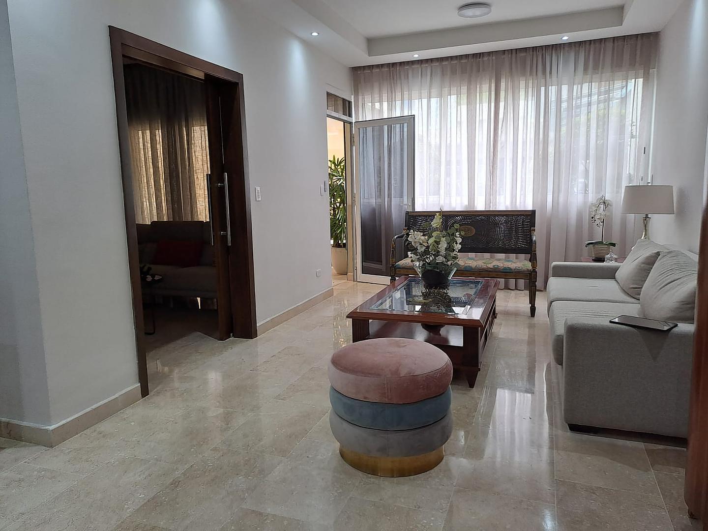 apartamentos - VENDO HERMOSO APTO. EN PASEO DEL CARMEN 220MT