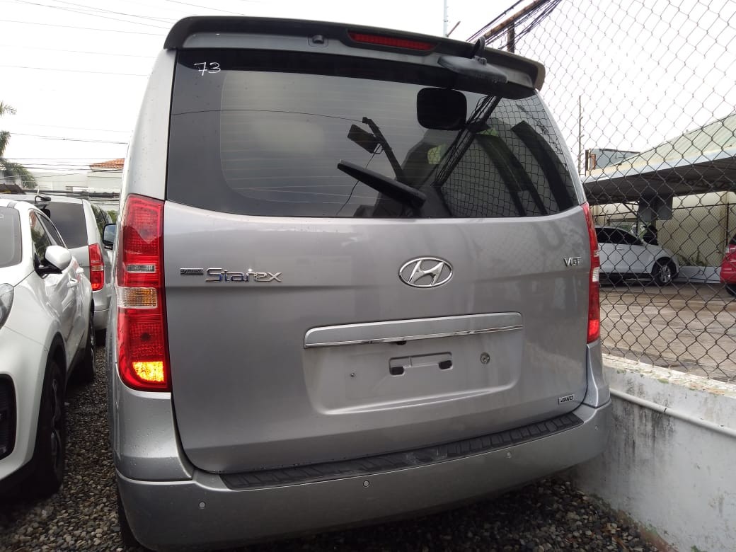 jeepetas y camionetas - HYUNDAI GRAND STAREX 2018 GRIS
DESDE: RD$1,200.100 8