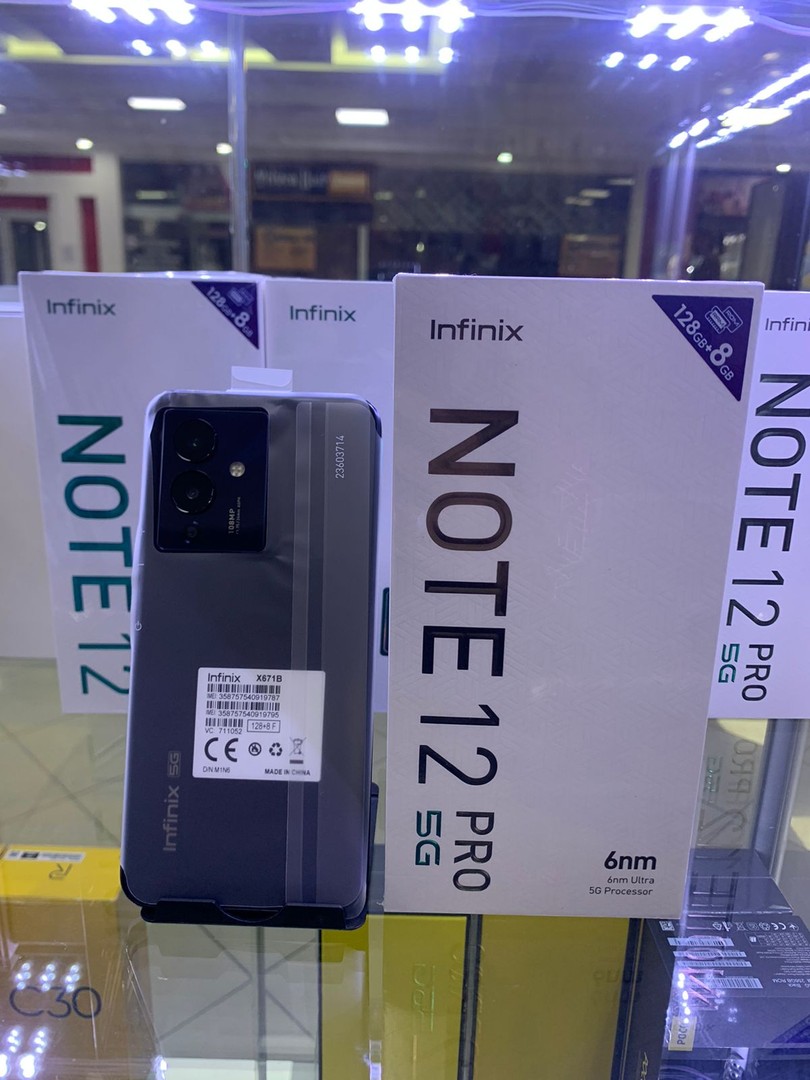 celulares y tabletas - Infinix Note 12 Pro 128+8 RAM 0
