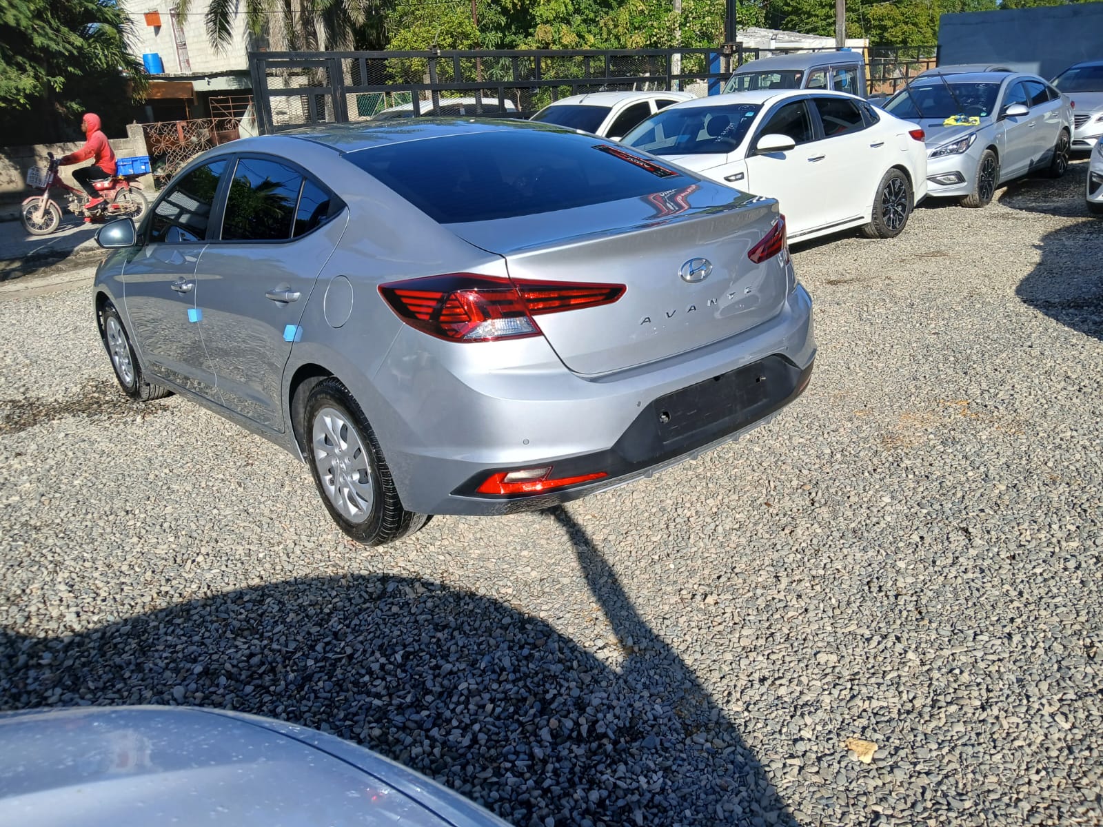 carros - VENDO HYUNDAI AVANTE 2020 FINANCIAMIENTO DISPONIBL 5