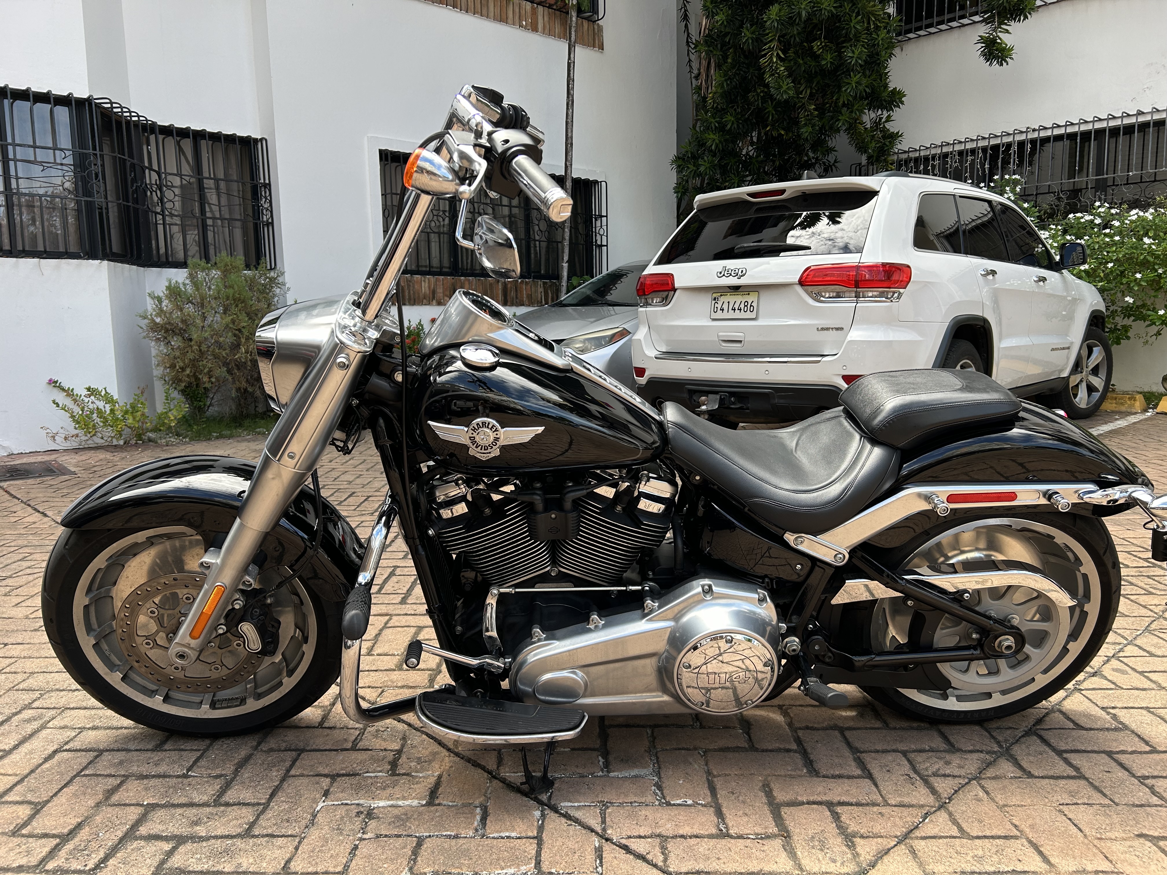 motores y pasolas - Harley Davidson Fat Boy 114 año 2019 1