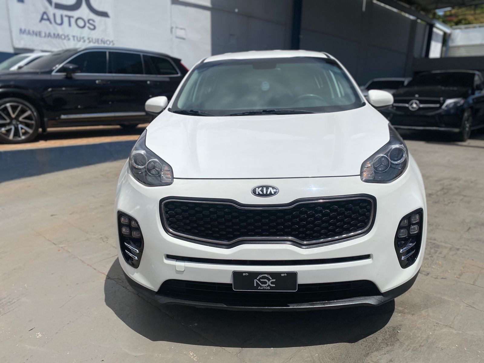 jeepetas y camionetas - KIA SPORTAGE FE 2018 3