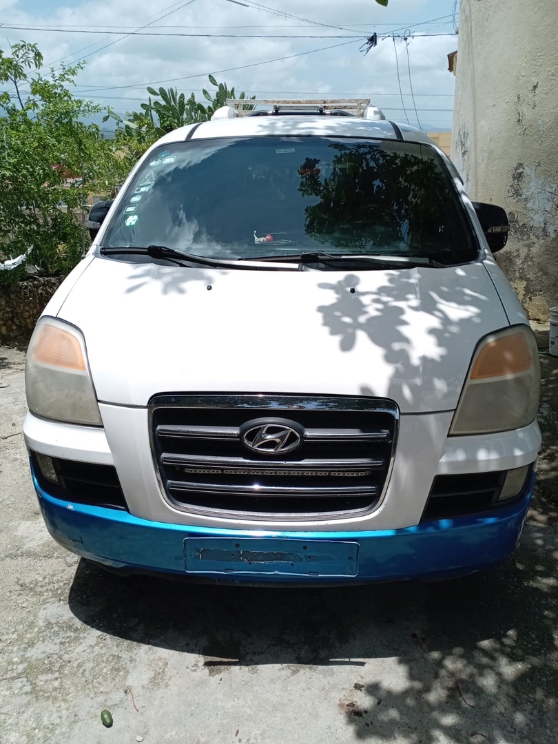 otros vehiculos - Vendo Hyundai starex 2007