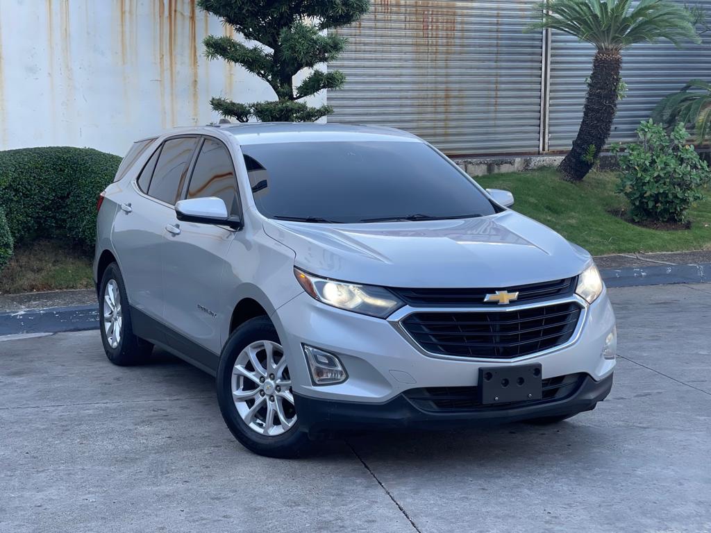 jeepetas y camionetas - CHEVROLET EQUINOX LT 2018 VERSION AMERICANA RADIO DE PANTALLA PERFECTAS COND