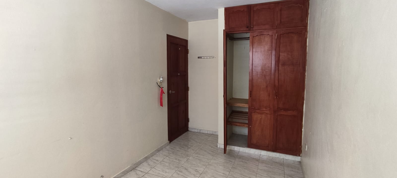 apartamentos - Alquiler Apto. 2 habs./parqueo 8