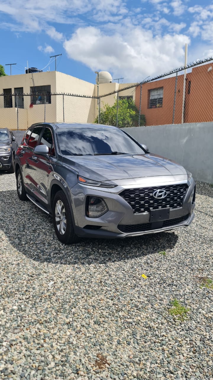 jeepetas y camionetas - Hyundai Santa Fe SE 2021 / Clean CarFax / Recién Importada / Traspaso incluído  1