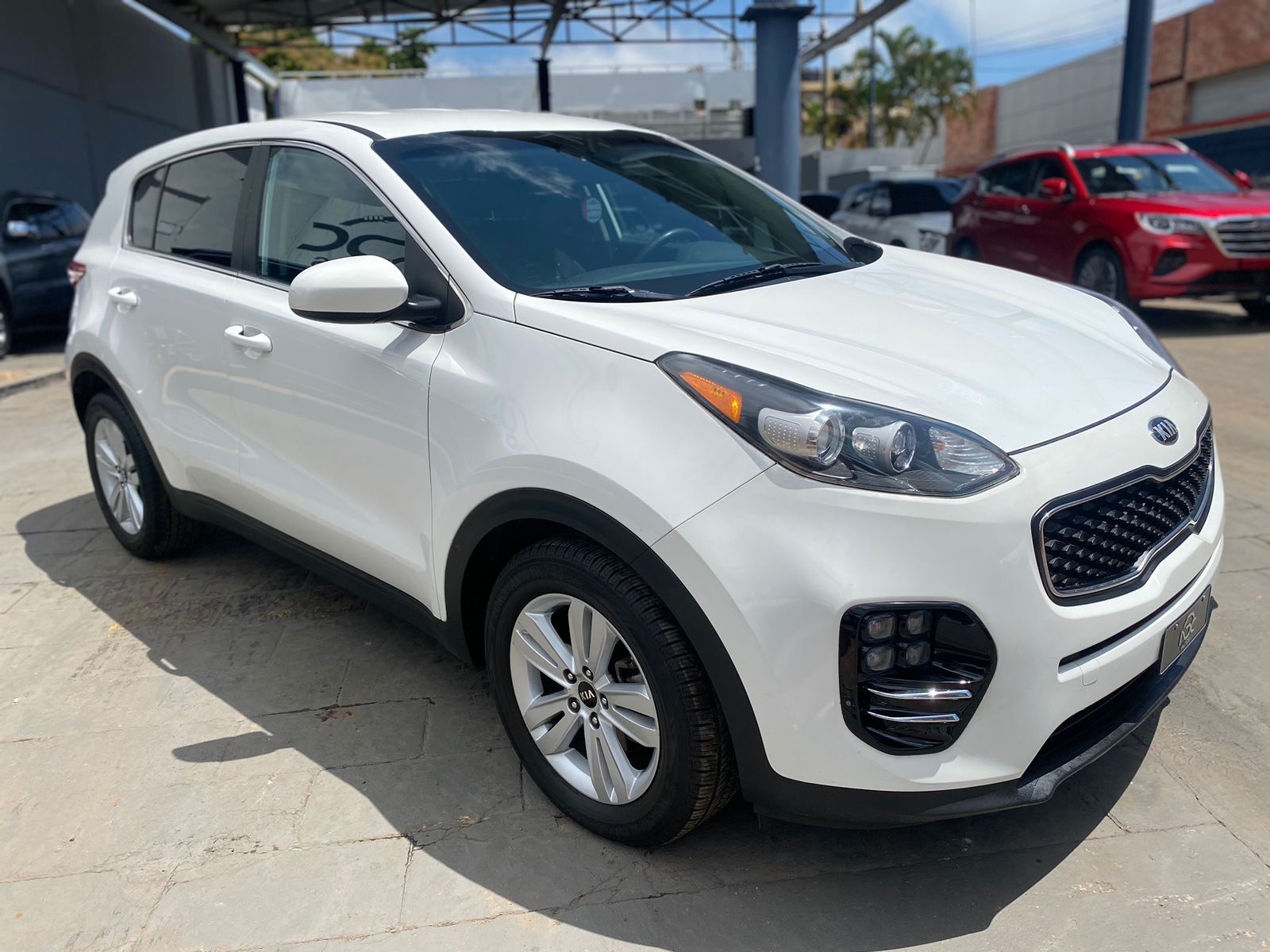 jeepetas y camionetas - KIA SPORTAGE FE 2018 4