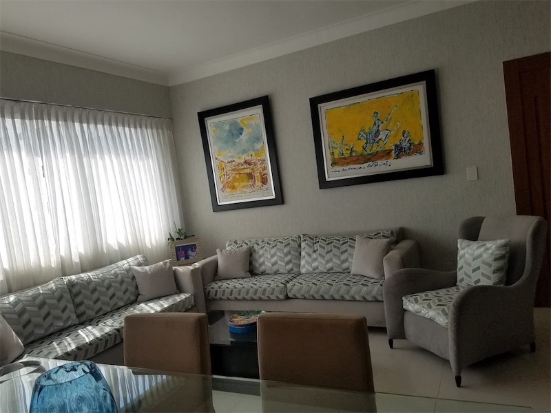 apartamentos - Vendo o alquilo apto en el Vergel 
137. Mts. Piso alto 
2 habitación 
215,000 0