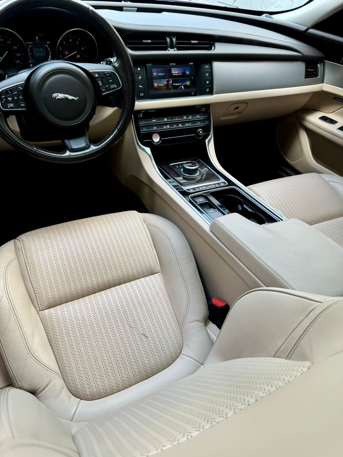 carros - Jaguar XF35 Prestige 2017 6