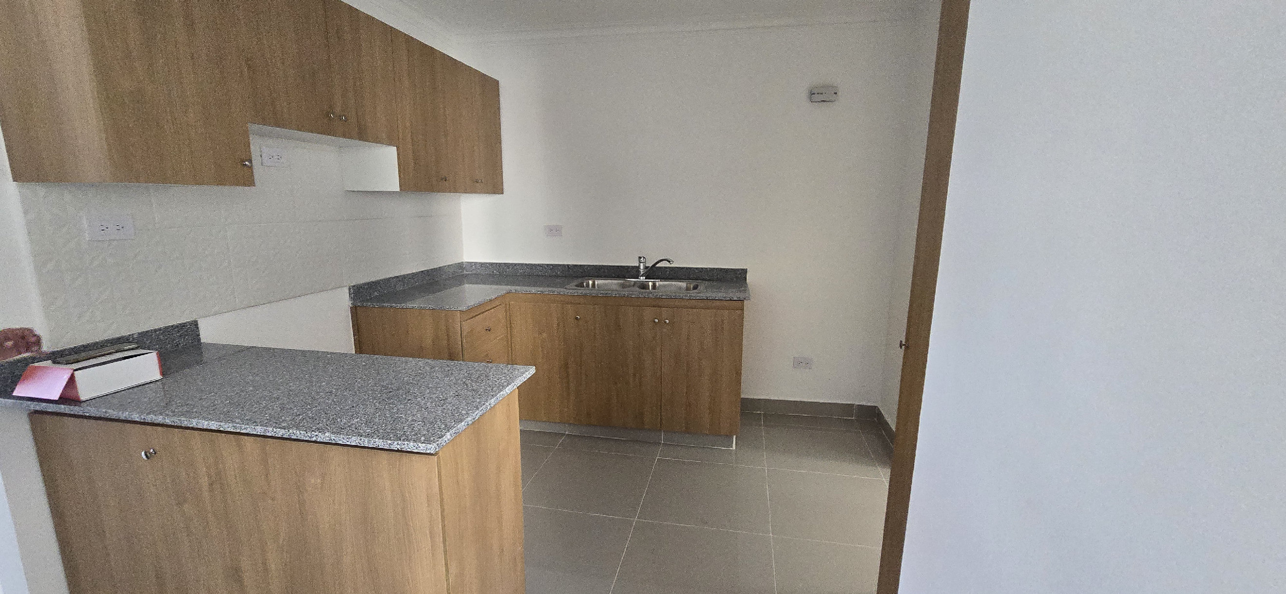 apartamentos - Apartamento  en Alquiler Nuevo  Los Hidalgos, Autopista Duarte km14  2