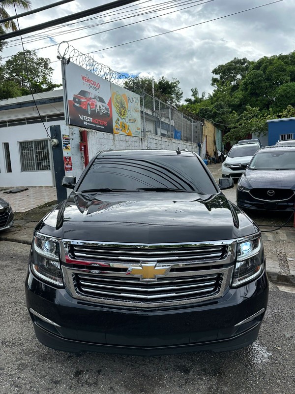 jeepetas y camionetas - Chevolet tahoe ltz 2019 1